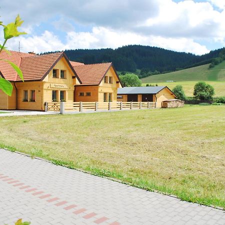 Apartmany Velke Karlovice Luaran gambar