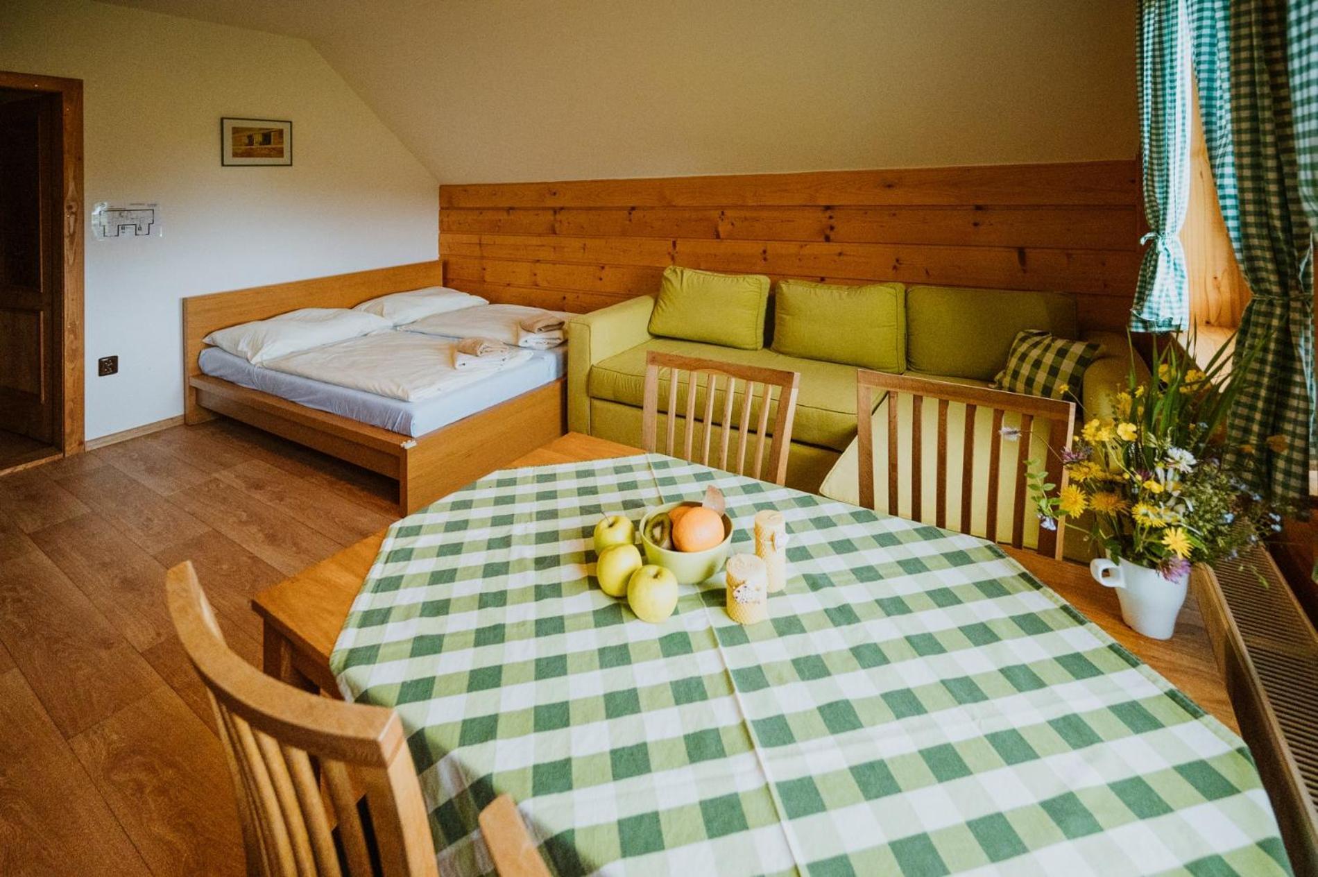Apartmany Velke Karlovice Luaran gambar