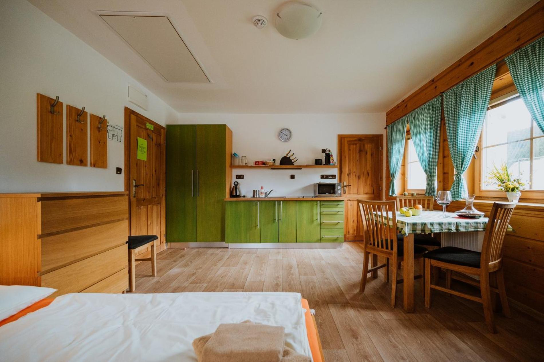 Apartmany Velke Karlovice Luaran gambar